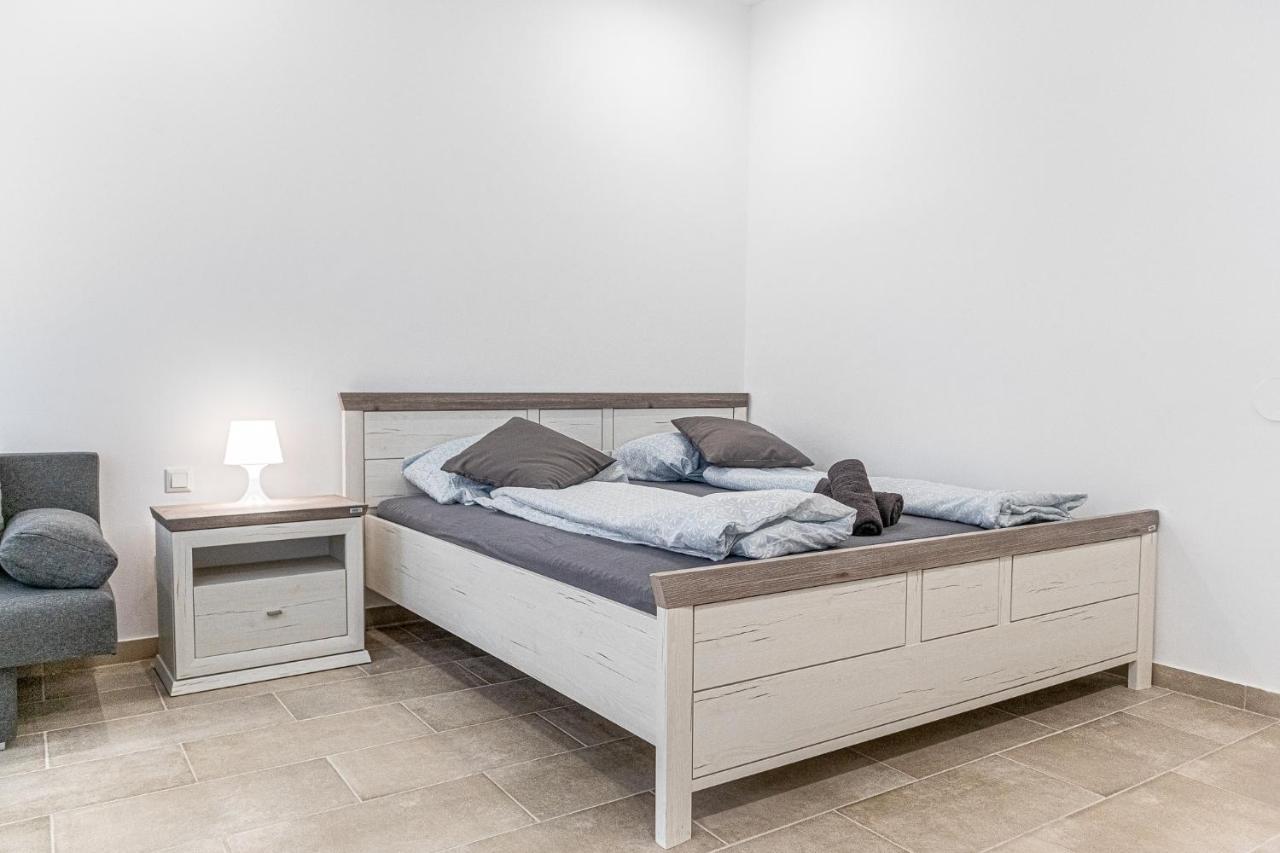 Homelike 2Br Apt Near U1 Reumannplatz - 9 Min To Center Bécs Kültér fotó